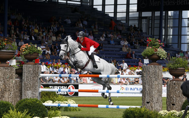 Ludger Beerbaum with Chiara 222