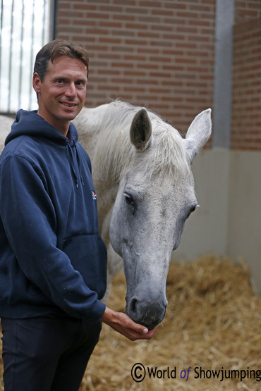 Leopold van Asten together with his former top horse VDL Groep Think Twice