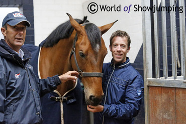Maikel pictured at home in his stable together with his father Eric and the promising nine year old VDL Groep Arera C. "I like building something up with him," Maikel says about working with his dad.