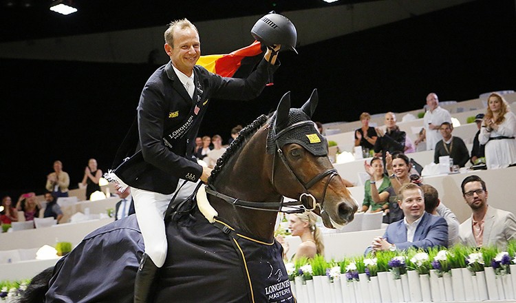 Marco Kutscher and Van Gogh won the $450,000 Longines Grand Prix in Los Angeles. Photo (c) Longines Los Angeles Masters.