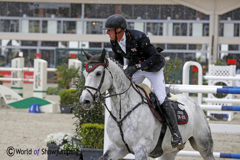 ... while Andre Thieme with Conthendrix had to face the snow!