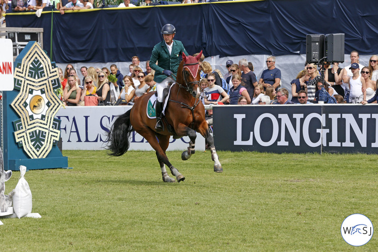 And for Ireland it was Anthony Condon with Aristo.
