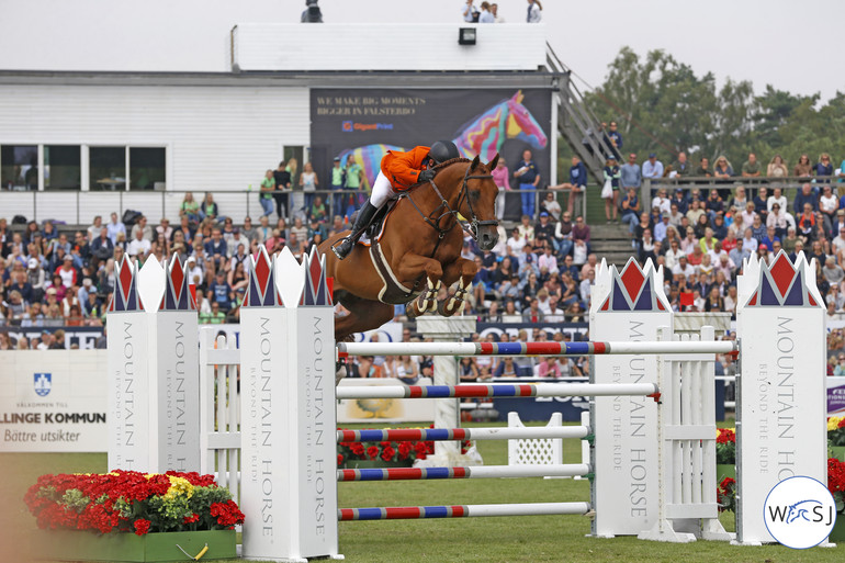 Netherlands was the third team ending on place 3. with Gerco Schröder and Glock's London N.O.P. as their double clear. 