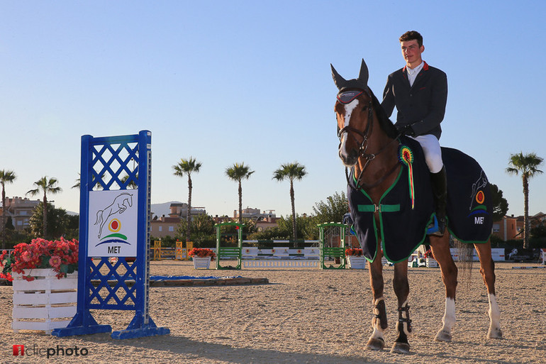 Will Edwards and Tinkas Brook II, winners of the 5-year-old final. Photo © Hervé Bonnaud / www.1clicphoto.com. 