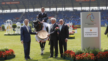Darragh Kenny's winning streak continues as the Irish rider tops the Prize of Handwerk at CHIO Aachen