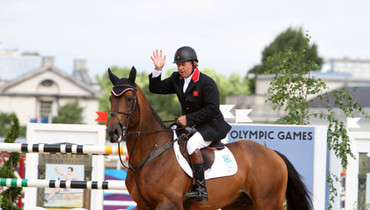 Plenty of clears and unexpected drama on the first day of Olympic showjumping