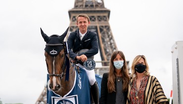 Bertram blazes to curtain raiser win at Longines Global Champions Tour of Paris