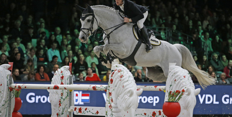 Cornado NRW back competing, now with only one eye