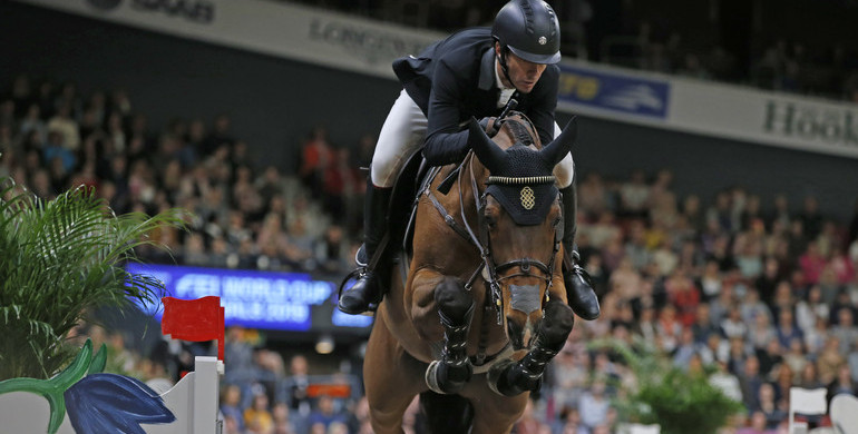 The horses and riders for CSI5*-W Madrid Horse Week