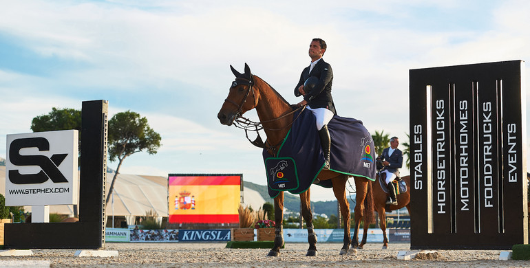 The Spanish anthem plays again at the Autumn MET as Sergio Alvarez Moya wins the CSI2* Grand Prix presented by the Stephex Group
