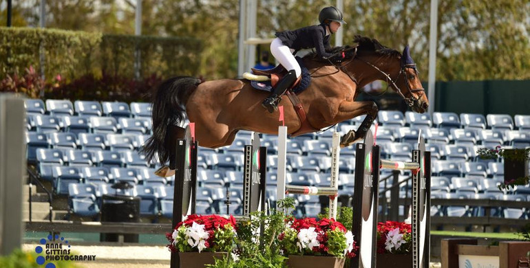 Lucy Deslauriers and Hester are best of two Deslauriers duos in $214,000 Holiday & Horses Grand Prix CSI4*