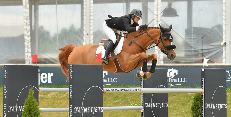 Tiffany Foster and Vienna conclude week II of Traverse City Spring Horse Show with win in $72,900 Four G Surfaces Grand Prix CSI2*