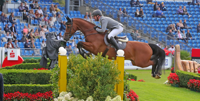 Philipp Weishaupt and Lacasino lead the lap of honour in the STAWAG Prize at CHIO Aachen