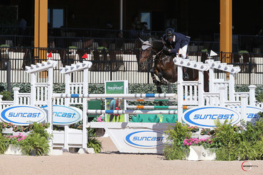 Andres Rodriguez and Caballito. Photo (c) Sportfot.