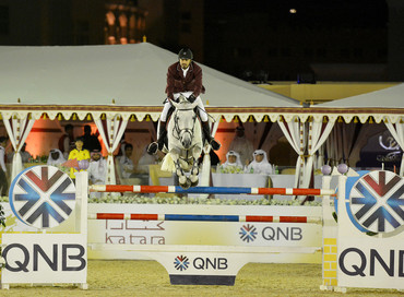 Sheikh Ali bin Khalid Al Thani went to the top of the QNB Doha Tour. Photo (c) QNB Doha Tour.