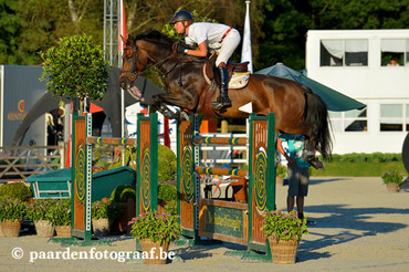 Titouan Schumacher and Oceane de Nantuel won the Ashford Prize. Photo (c) paardenfotograaf.be.