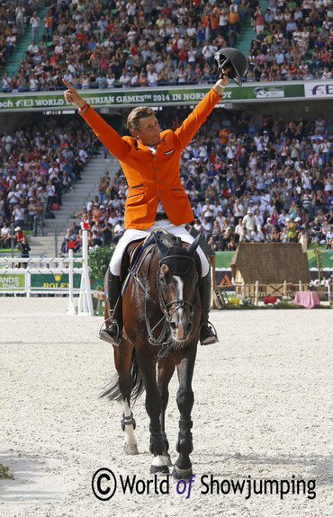 A happy Dubbeldam leaves the ring as World Champion after going clear on Casall Ask. All photos (c) Jenny Abrahamsson.