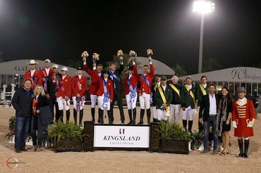 The top three teams from USA, Canada and Ireland with Equestrian Sport Productions CEO Mark Bellissimo and WEP Principal Katherine Bellissimo as well as Lin Kingsrød, founder of Kingsland and Gianluca Caron, Manager of the Americas, Kingsland Equestrian with ringmaster Gustavo Murcia. Photos (c) Sportfot.