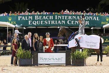 Andres Rodriguez and Caballito in their winning presentation. Photo (c) Sportfot.