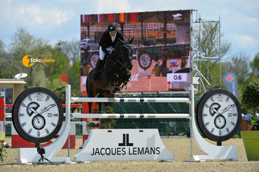 Jacques Lemans Grand Prix winner Manfred Ege (GER) on Utopia 48. © Hervé Bonnaud