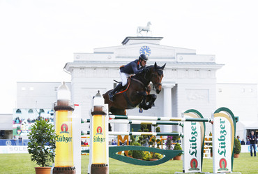 Philip Rüping and Messenger won the Championat von Lübzer. Photo (c) Thomas Hellmann.