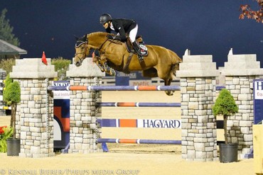 Ramiro Quintana and Whitney won the $34,000 Hagyard Lexington Classic CSI2*. Photo c) Phelps Media Group.