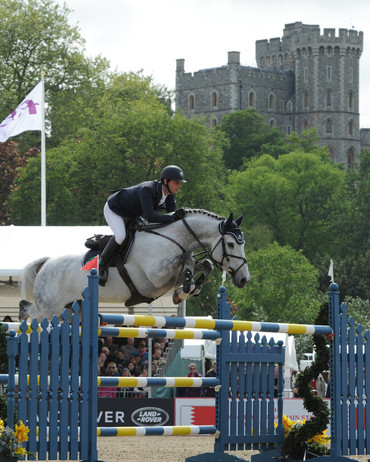 Billy Twomey and Ardcolumn Duke won Friday's 1.50 class at Windsor. Photo (c) Revolution Sports + Entertainment.