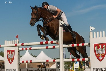 Grzegorz Psiuk with Ares. Photo by Karol Rzeczycki.