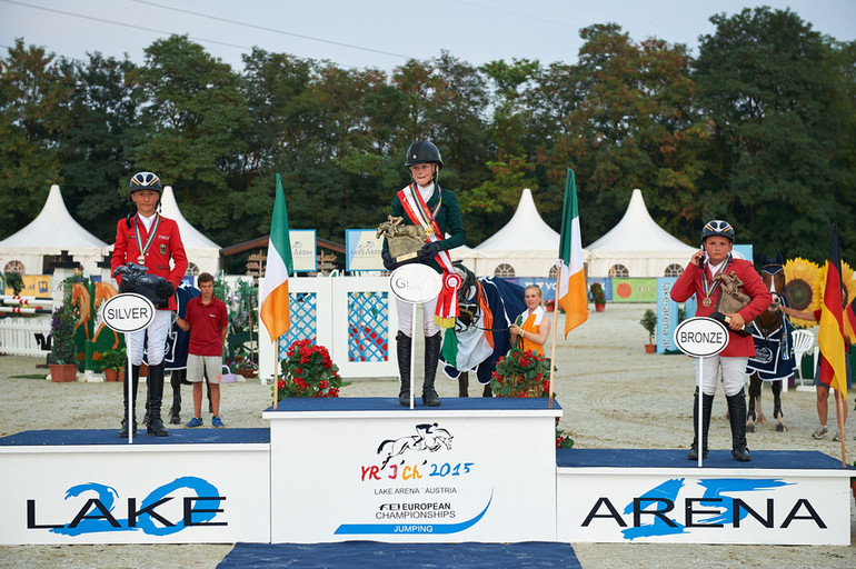 Gold for Ireland with Jennifer Kuehnle Silver for Germany with Calvin Bockmann Bronze for Germany with Piet Menke. Pic HERVE BONNAUD "