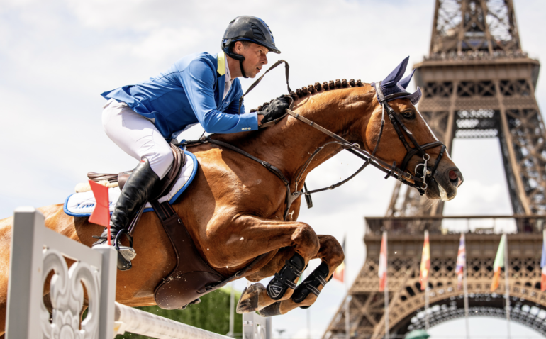 Photo © Longines Paris Eiffel Jumping
