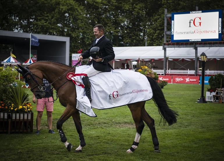 Eric Lamaze opened with winning the Longines Ranking class in Gijon. Photo (c) CSIO Gijon.