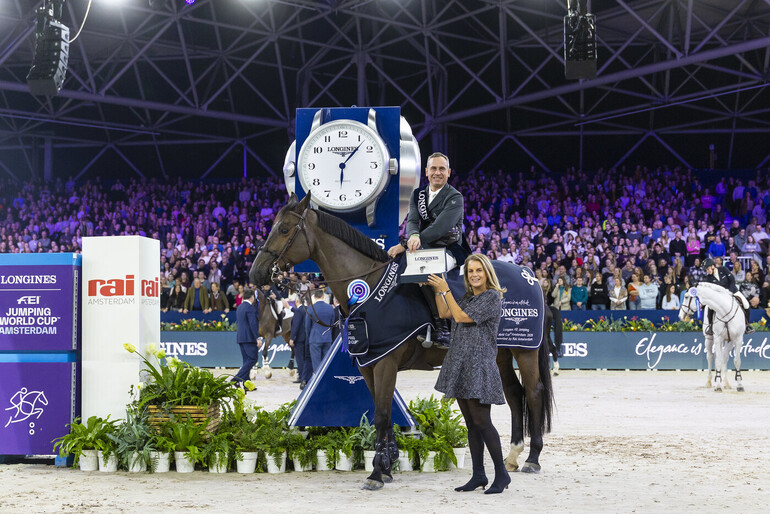 Photo © FEI/Leanjo de Koster.