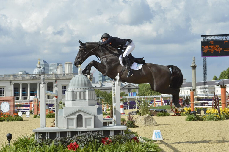 Photo © FEI/Kit Houghton.
