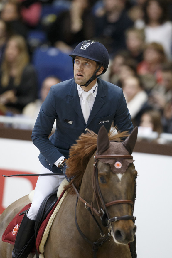 Simon Delestre continued his good form to take the runner-up position on Hermes Ryan. The French rider was fast, but this time he could not catch Farrington who finished more than a second ahead after a round that smelled of determinedness and will to win. Photo (c) Dirk Caremans/www.hippofoto.be.