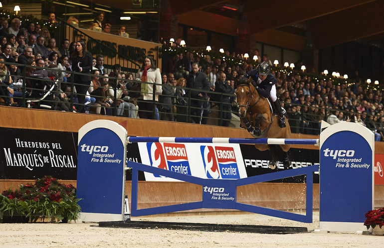 Julien Epaillard and Cristallo A LM went to the top in Friday's feature class at Casas Novas. Photo (c) Oxer Sport.