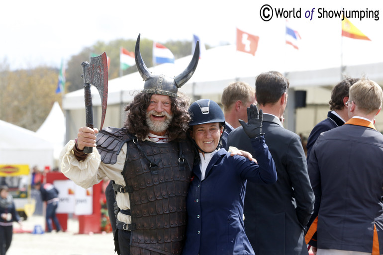 Ringmaster Pedro Cebulka and Katharina Offel had a laugh. 