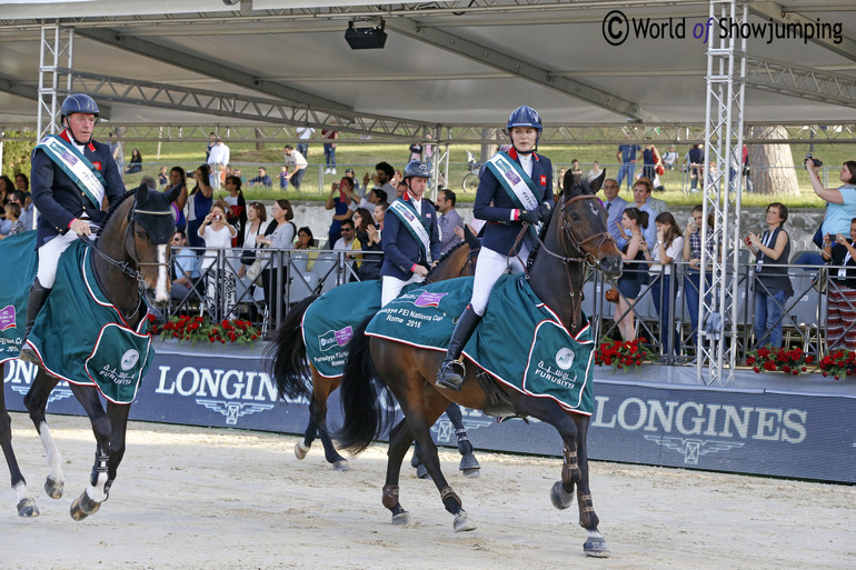 Lap of honour! Photo (c) Jenny Abrahamsson.