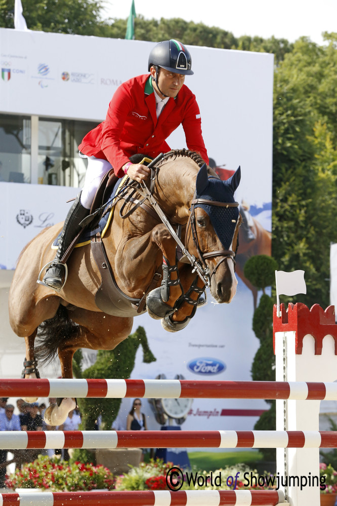 Piergiorgio Bucci on Casallo Z was clear in the first round for the host nation.