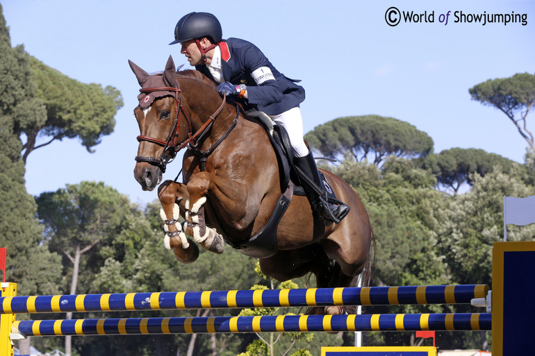 Simon Delestre and the amazing little rubber ball Hermès Ryan. 