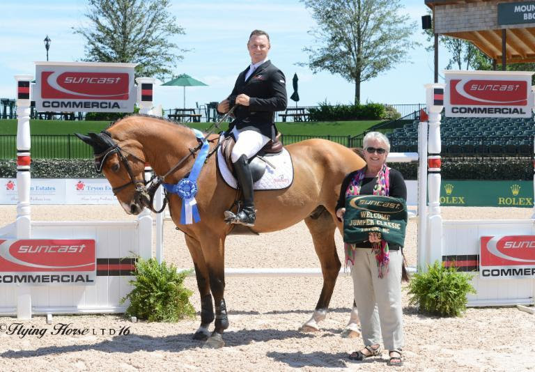 Sharn Wordley and Casper in their presentation ceremony with Sharon Decker, COO of TIEC and Tryon Resort. Photo (c) FlyingHorsePhotography. 