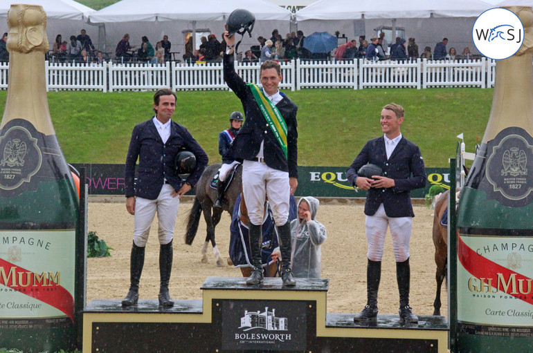 Victory for Michel Hendrix. Photo (c) World of Showjumping. 