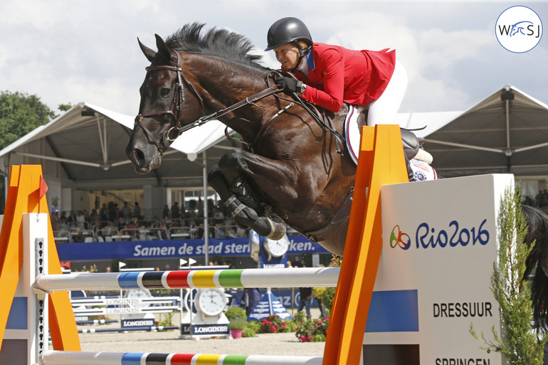 Beezie Madden's Cortes 'C' with his very fascinating front leg technique. 