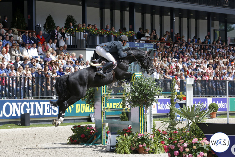 Carusso LS La Silla, that previously was seen under Alberto Michan and Rolf-Göran Bengtsson, did a beautiful round with Jeroen Dubbeldam. 