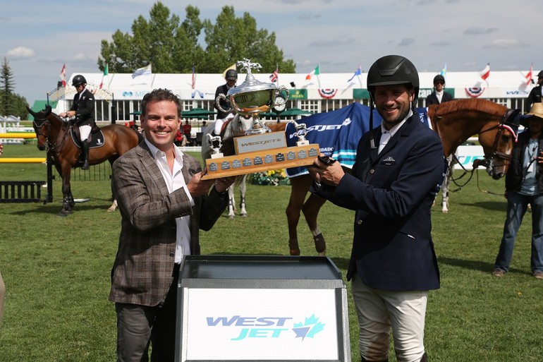 Patricio Pasquel in his winning presentation with Richard Bartrem,  VP Communications, Creative Services & Community Relations, WestJet. Photo (c) Spruce Meadows Media Services.