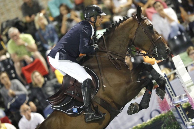 Julien Epaillard opened up with a win in Cascais on Quatrin de la Roque LM. Photo (c) Stefano Grasso/LGCT.