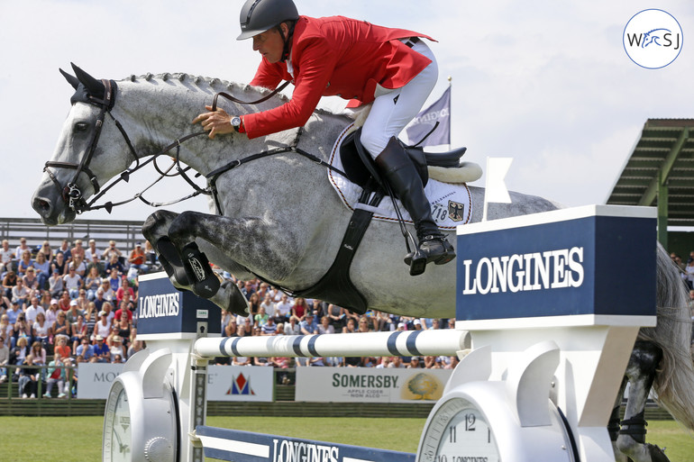 Germany and Ireland ended on tied 6th place with one double clear in each team. For Germany it was Andre Thieme with Conthendrix.