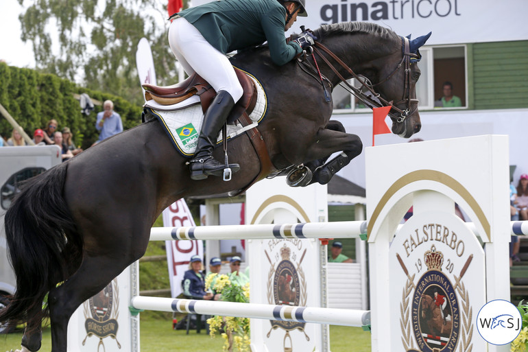 Brazil had two double clears but they had to settle for a thied third place. One of them was Doda de Miranda with Ad Cornetto K.