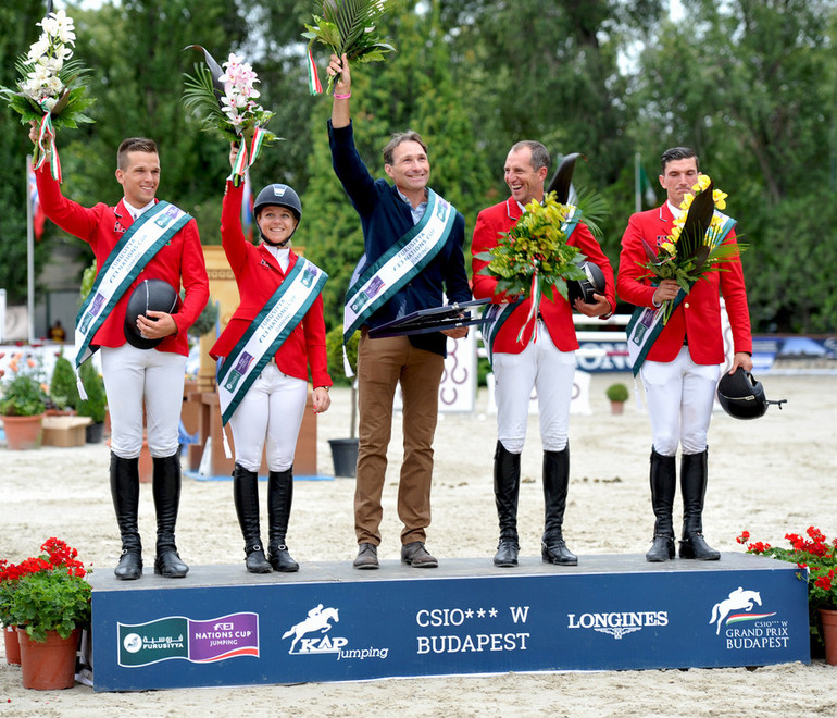 Winning Hungarian team Pic Krisztina Hajdu