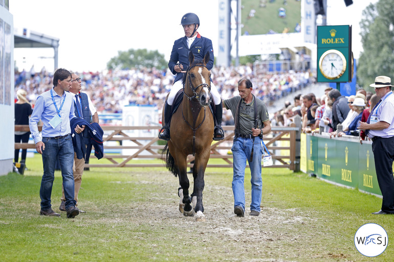 Roger-Yves Bost and the beautiful Qoud'Coeur de la Loge ended with 4 + 8 penalties. 