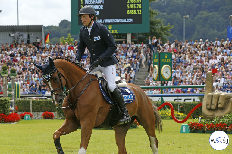 Andreas Kreuzer and Calvilot ended on 19th place, just outside the 18 that qualified for the second round. 